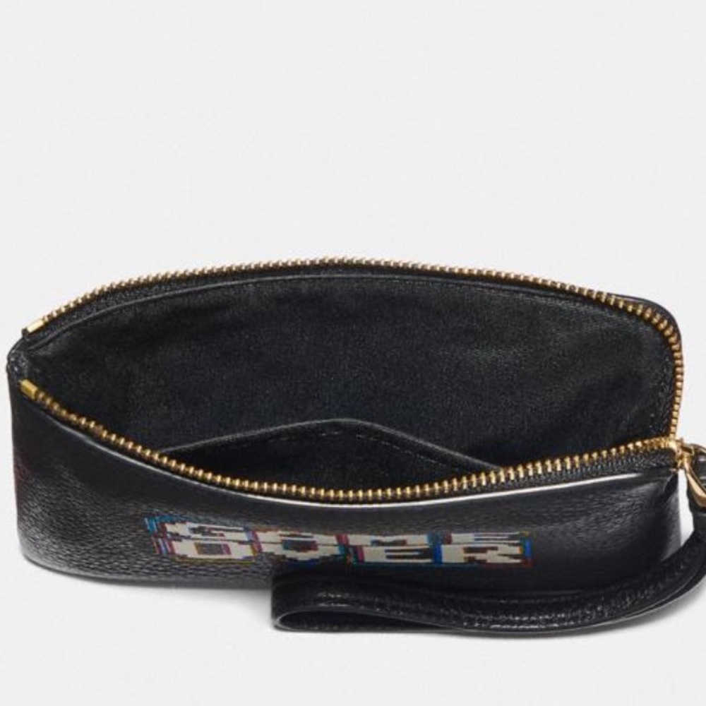 Pac-Man ( GAME OVER ) Corner Zip Wristlet. - Picture 2 of 4